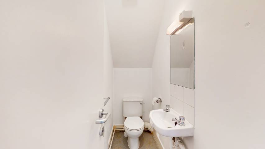 Modern Sharers Apartment Minster Road, West Hampstead